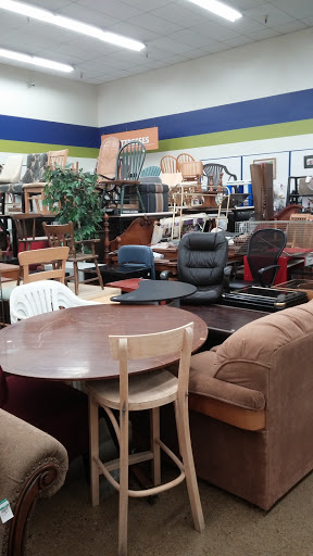 Thrift Store «Goodwill», reviews and photos, 3210 NE Sunset Blvd, Renton, WA 98056, USA