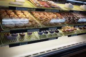 Best Donuts on NE 23rd, MWC by Walmart image