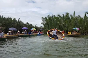 Hacoconut Coconut Basket Boat Tour image