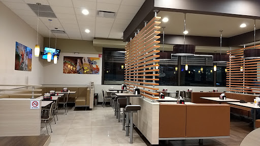 Carl's Jr Campestre