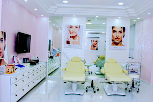 Shagun Gupta Permanent Makeup And Cosmetic Clinic image