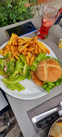 Sandwich au poulet du Restaurant de grillades Le Clos du Murier à Généragues - n°4