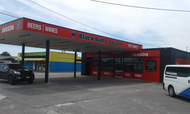 Black Bull Liquor Sanson - Liquor store