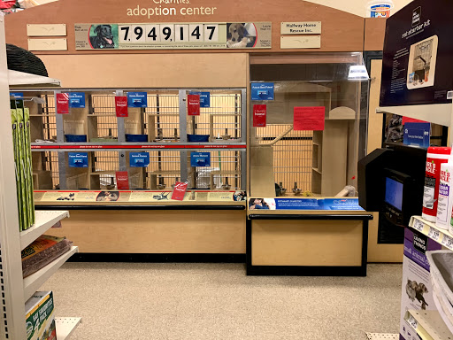 Pet Supply Store «PetSmart», reviews and photos, 400 Universal Dr N, North Haven, CT 06473, USA
