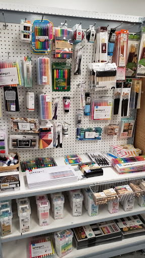 Home Goods Store «Tuesday Morning», reviews and photos, 44524 Ford Rd, Canton, MI 48187, USA