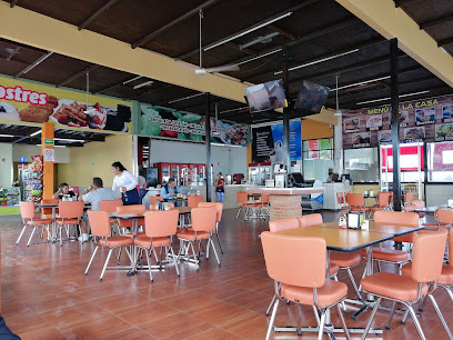 Restaurante Parador 57 - Aut. México Querétaro km. 180+500, El Chamizal, 76700 Pedro Escobedo, Qro., Mexico