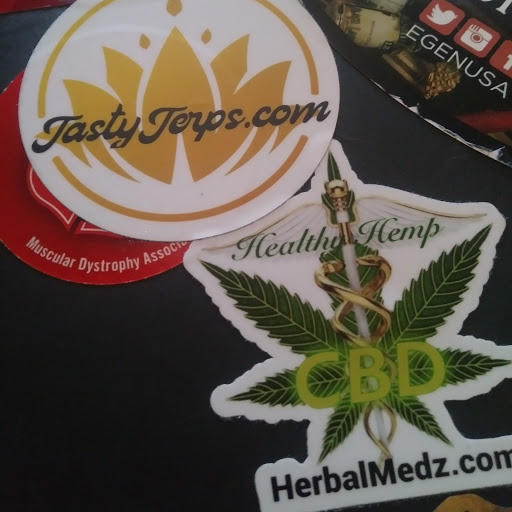 Tobacco Shop «Zaragoza Smoke Shop», reviews and photos, 835 N Zaragoza Rd Suite F, El Paso, TX 79907, USA