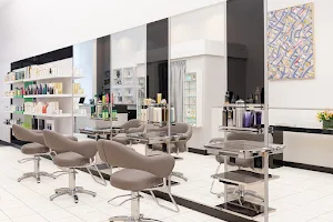 J.Roland Salon image