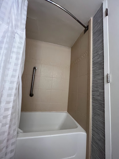 Hotel «Embassy Suites by Hilton Brunswick», reviews and photos, 500 Mall Blvd, Brunswick, GA 31525, USA