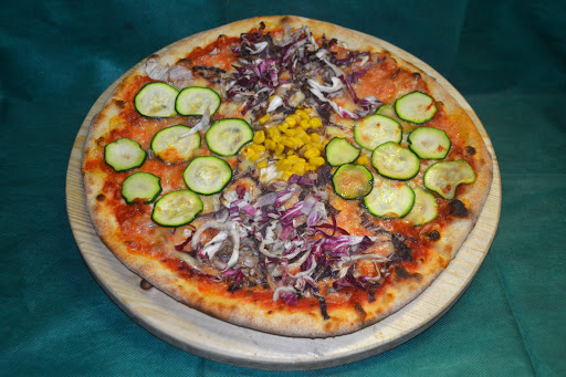 Pizza al Taglio da Mario in Mollaro, Provincia Autonoma di Trento