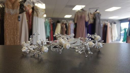 Bridal Shop «Allettante Bellezza Bridal and Designer Gowns», reviews and photos, 2325 SE Federal Hwy, Stuart, FL 34994, USA