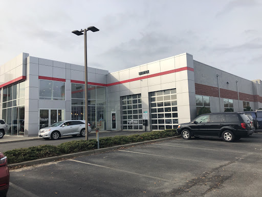 Car Dealer «Colonial Toyota», reviews and photos, 550 George Washington Hwy, Smithfield, RI 02917, USA