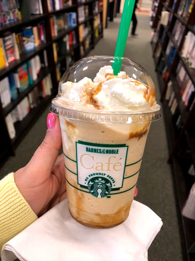 Book Store «Barnes & Noble Booksellers East Brunswick», reviews and photos, 753 New Brunswick Ave, East Brunswick, NJ 08816, USA