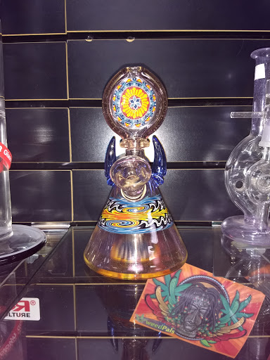 Herb Shop «Traders Smoke Shop», reviews and photos, 14880 N Northsight Blvd #104, Scottsdale, AZ 85260, USA