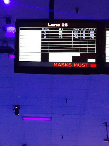 Bowling Alley «Freeway Lanes of Parma», reviews and photos, 12859 Brookpark Rd, Cleveland, OH 44130, USA