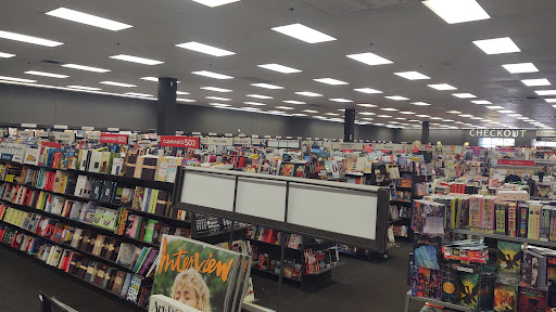 Book Store «Books-A-Million», reviews and photos, 3005 Clarendon Blvd, New Bern, NC 28562, USA