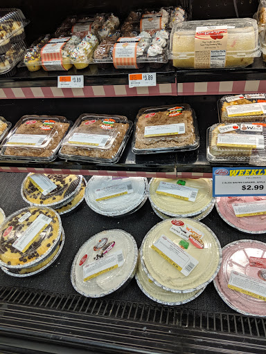 Supermarket «Landis Supermarket», reviews and photos, 841 Gravel Pike, Schwenksville, PA 19473, USA