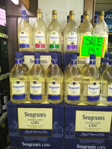 Liquor Store «Ralston Discount Liquor #25», reviews and photos, 8630 Cullen Blvd, Houston, TX 77051, USA