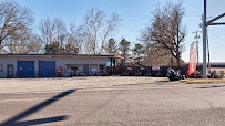 Clint's Landscaping & Lawn Tractor Repair - CL & LTR Co. - Photo 2 - Car repair in Van Buren, AR, Fort Smith