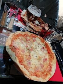 Pizza du Pizzeria Au Comptoir Italien à Dinan - n°8