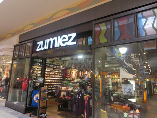 Clothing Store «Zumiez», reviews and photos, 6 E Towne Mall B504, Madison, WI 53704, USA