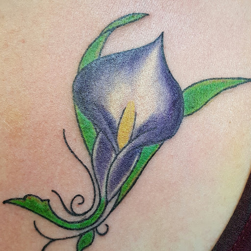 Tattoo Shop «Firefly Tattoo», reviews and photos, 920 N State St #4-5, Girard, OH 44420, USA