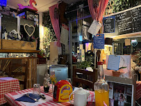 Atmosphère du Restaurant La Petite Rose des Sables à Paris - n°4