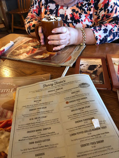 American Restaurant «Cracker Barrel Old Country Store», reviews and photos, 5770 Wilmington Pike, Centerville, OH 45459, USA