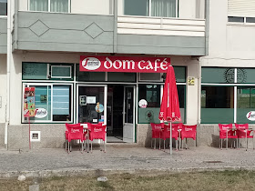 Dom Café