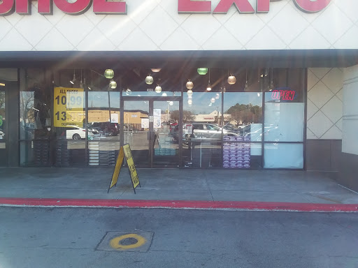 Shopping Mall «NorthOaks Shopping Center», reviews and photos, Farm to Market 1960 Rd W & Breck St, Houston, TX 77066, USA