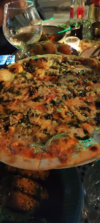 Pizza du Restaurant italien Bond Restaurant à Paris - n°4