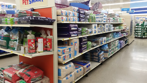 Pet Supply Store «PetSmart», reviews and photos, 241 Airport Plaza Blvd, Farmingdale, NY 11735, USA