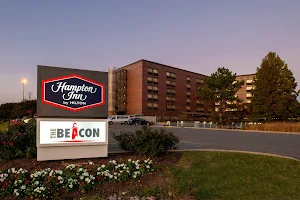 Hampton Inn Frederick image