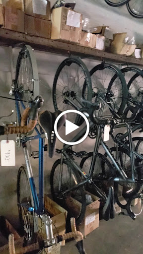 Bicycle Repair Shop «Bike Couriers Bike Shop», reviews and photos, 107 W Market St, Louisville, KY 40202, USA