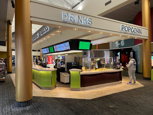 Movie Theater «Showcase Cinemas North Attleboro», reviews and photos, 640 S Washington St, North Attleborough, MA 02760, USA