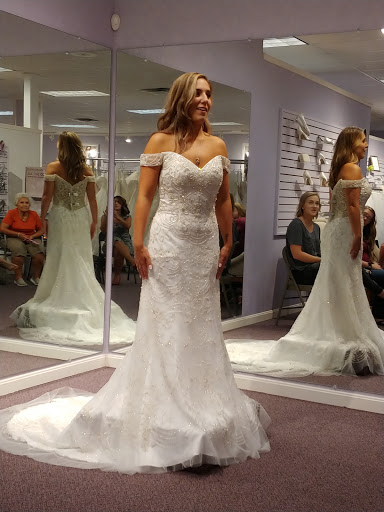 Bridal Shop «Lavender Bridal Salon», reviews and photos, 218 W 3rd St, Dover, OH 44622, USA