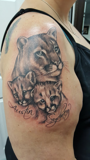 Tattoo Shop «Needlewurks Body Piercing & Tattoo», reviews and photos, 80 W Circular St, Saratoga Springs, NY 12866, USA