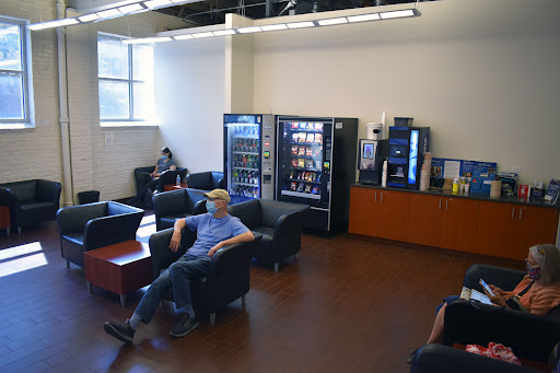 Subaru Dealer «Mid City Subaru Chicago», reviews and photos, 4330 W Irving Park Rd, Chicago, IL 60641, USA