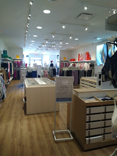 Shopping Mall «Town Center Plaza», reviews and photos, 5000 W 119th St, Leawood, KS 66209, USA