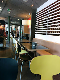 Atmosphère du Restaurant servant le petit-déjeuner McDonald's.Menilmontant à Paris - n°10