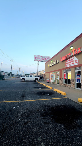 Grocery Store «La Estrella Mexican Grocery», reviews and photos, 4536 Kirkwood Hwy, Wilmington, DE 19808, USA