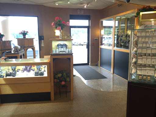 Jeweler «Richards Jewelers», reviews and photos, 461 E Main St, Westfield, MA 01085, USA