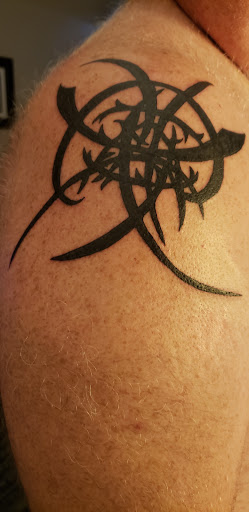 Tattoo Shop «Hall of Tattoos», reviews and photos, 328 E Main St, Norman, OK 73069, USA