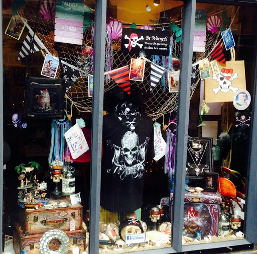 Curiosity Boutique Gothic , crystal & Holistic Shop.