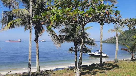 Ilha das Cobras Beach