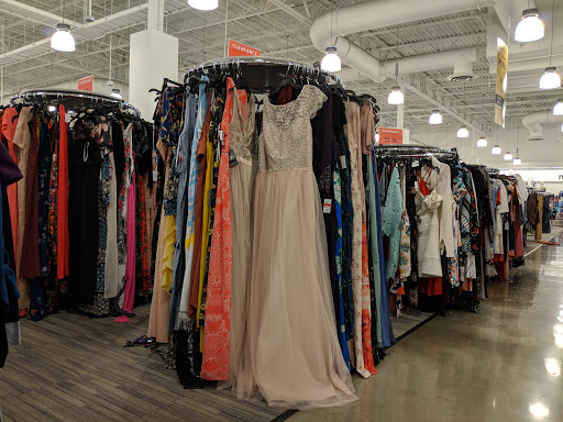 Department Store «Nordstrom Rack The Shoppes at University Town Center», reviews and photos, 8551 Cooper Creek Blvd, Bradenton, FL 34201, USA