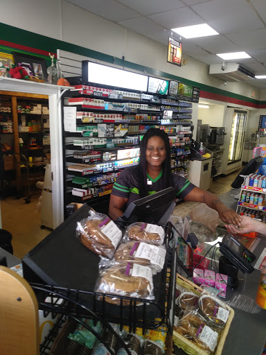 Convenience Store «7-Eleven», reviews and photos, 1500 NE 26th St, Wilton Manors, FL 33305, USA