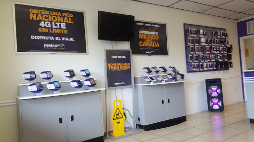 Cell Phone Store «MetroPCS Authorized Dealer», reviews and photos, 793 S Emerson Ave, Lindenwold, NJ 08021, USA