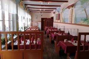 Restaurant Bei Kosta image