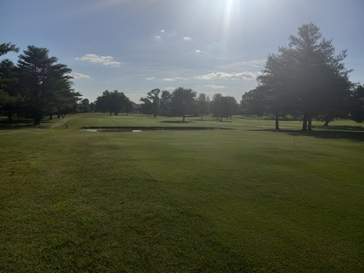 Public Golf Course «Rolling Hills Golf Course», reviews and photos, 1600 Pine Dr, Russellville, KY 42276, USA